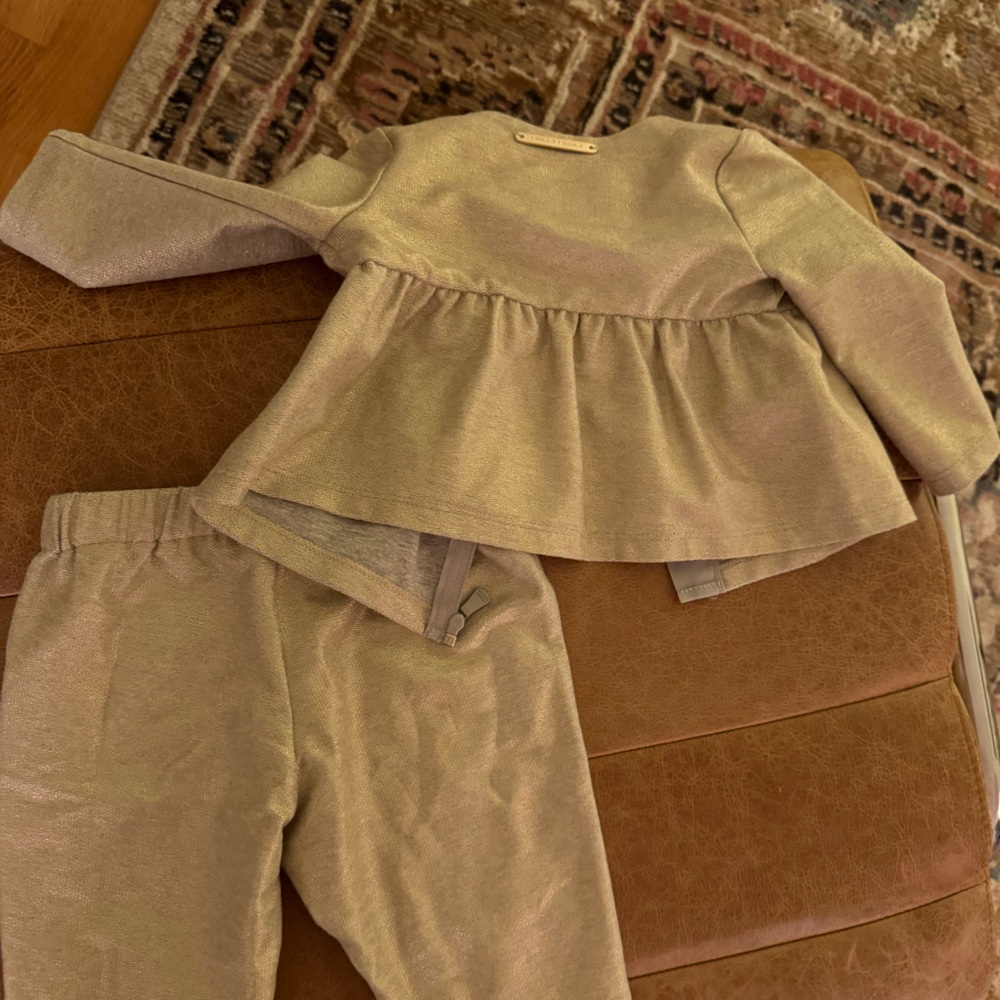 Holiday | purchased in Italy | 0-6 month gold Peplum matching set
